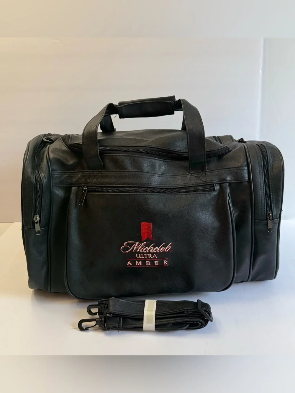 Vintage Michelob Ultra Amber Leed’s Faux Leather Duffel Travel Weekender Gym Bag
